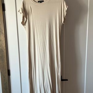 Dynamite Cream Maxi Dress